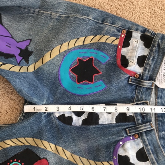 LEVI’S size 6 high waist jeans with appliqué - Picture 12 of 14